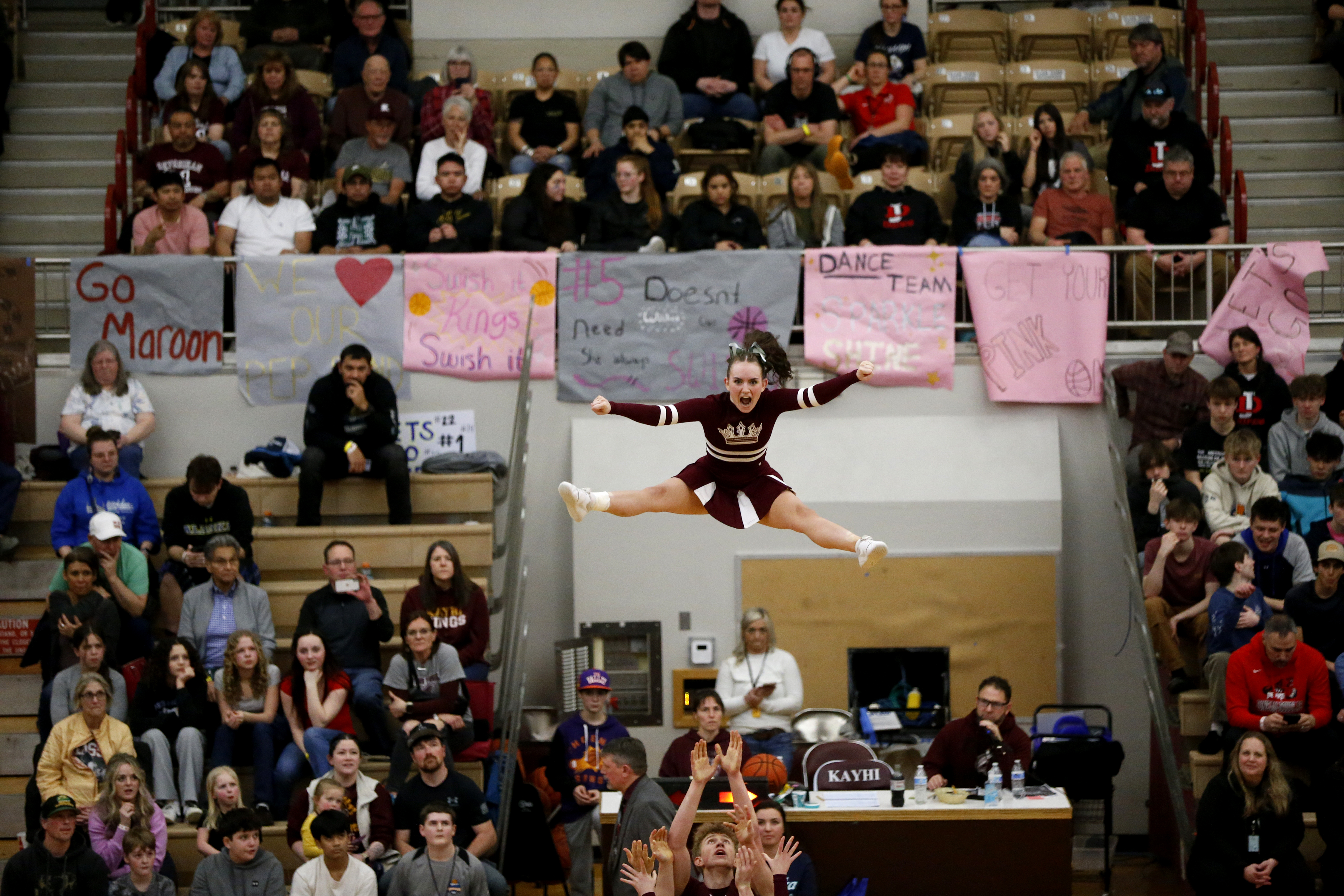 Ketchikan Cheerleaders  09